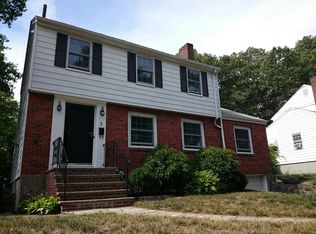 2 Keane Rd, West Roxbury, MA 02132