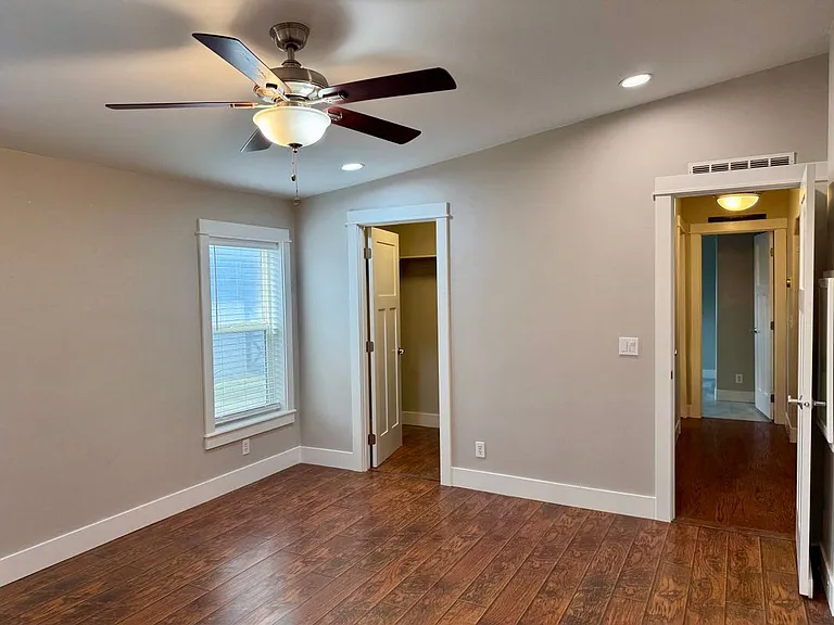2557 E Beacon Light Rd — Photo 18