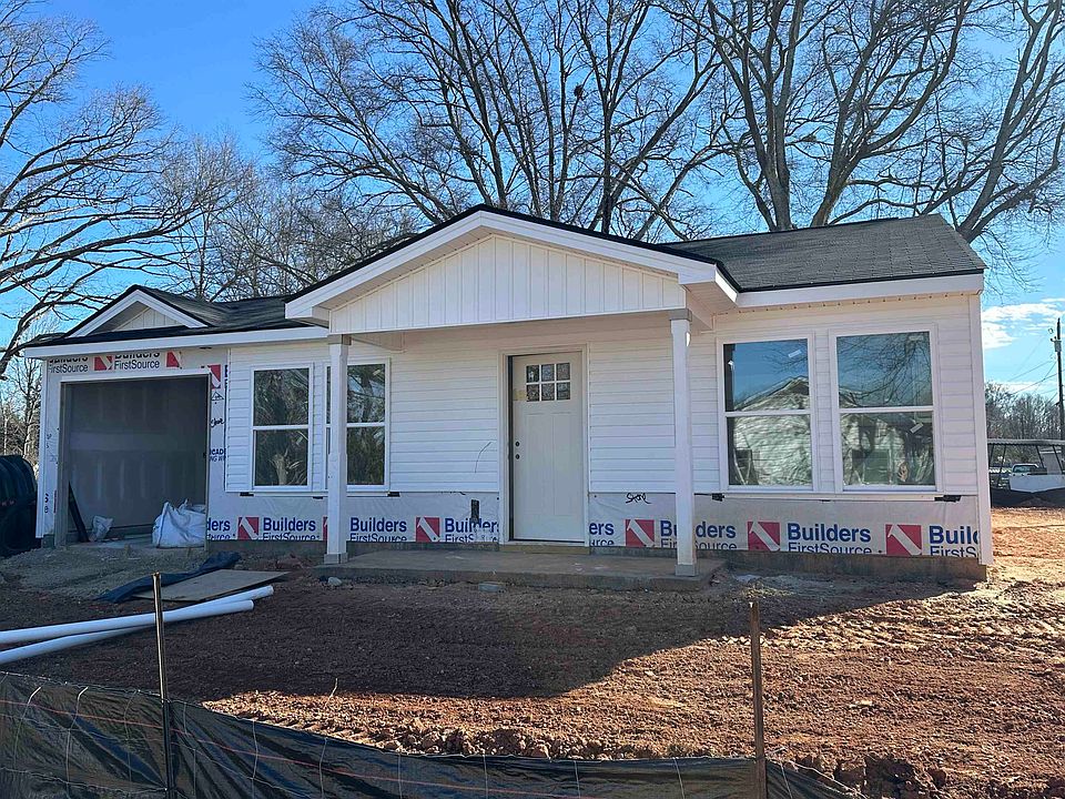 1st image of 338 Horseshoe Cir
