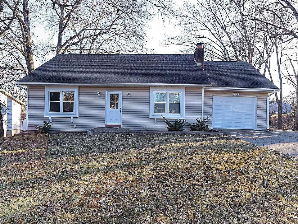 1st image of 117 Centennial Dr