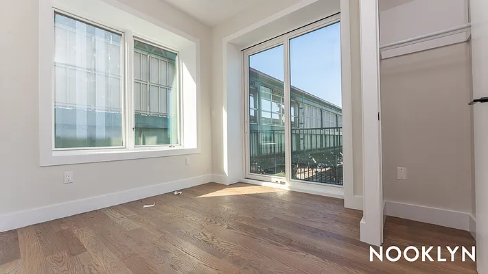 Rented by Nooklyn NYC LLC | media 6