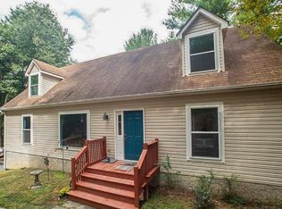 12 Parkway Creek Dr, Asheville, NC 28803