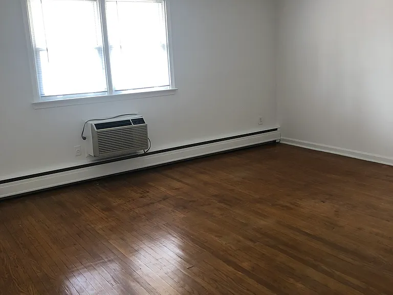 302 Horsham Rd #1 — Photo 5