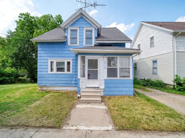1516 Plymouth St, Jackson, MI 49203