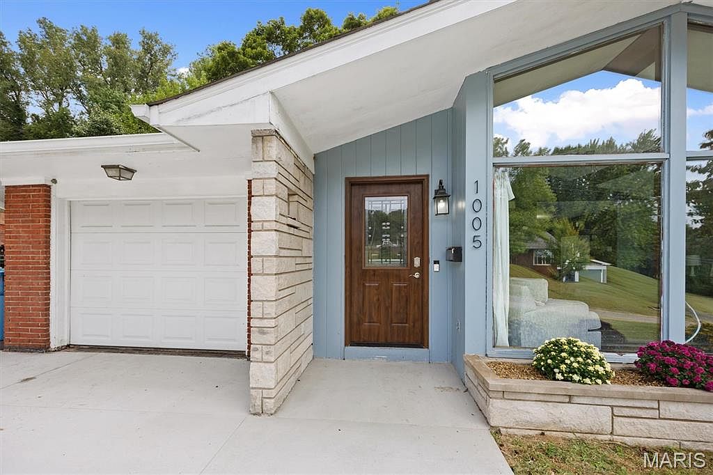 1005 Ostle Dr, Collinsville, IL 62234 | Zillow