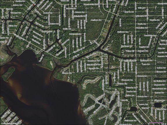 3rd image of 618 McDill Dr