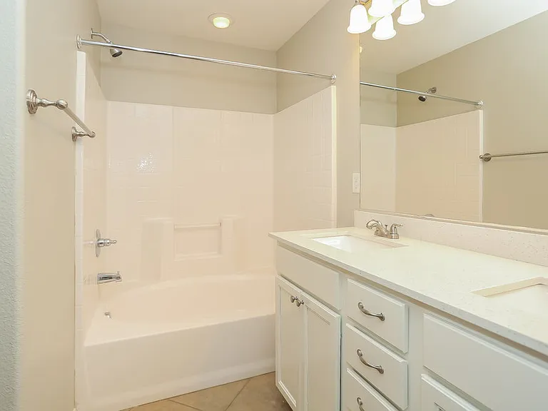 6809 Armistead St — Photo 15