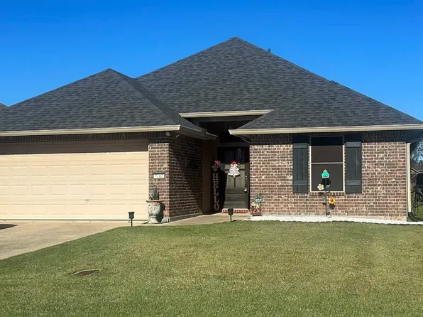 3712 Sabine Pass Dr, Bossier City, LA 71111