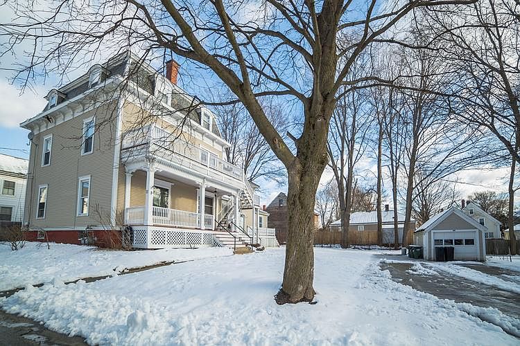 1st image of 11 Winter St Unit 1