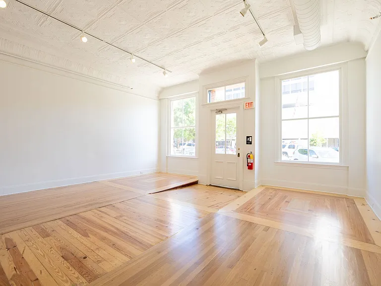 582 Mulberry St — Photo 25