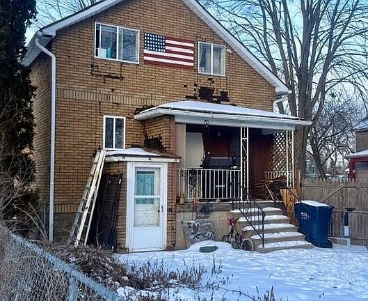 4th image of 2014 4th St