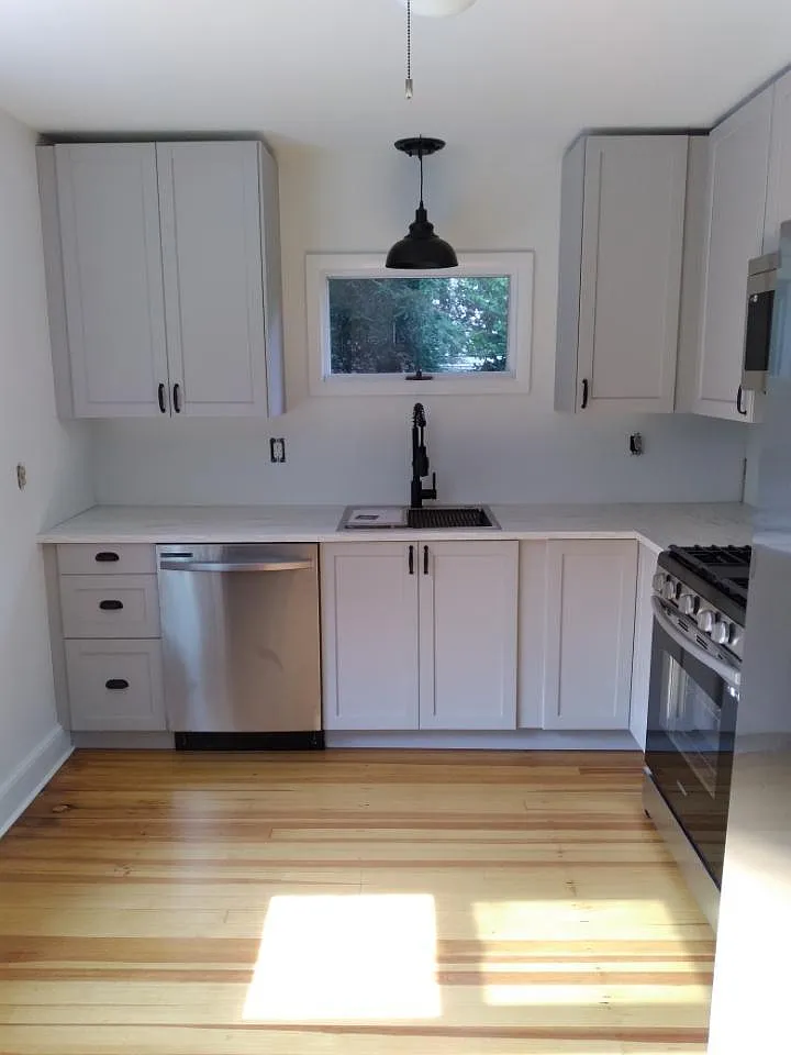 44 Sunset Pl — Photo 3