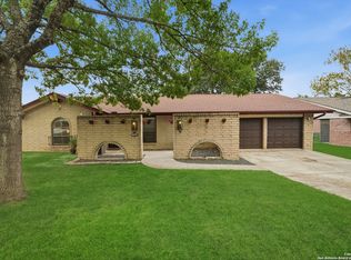 6406 Handsome Lake Dr, Leon Valley, TX 78238