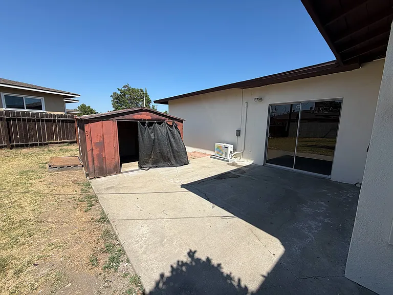 2053 E Shamwood St — Photo 12