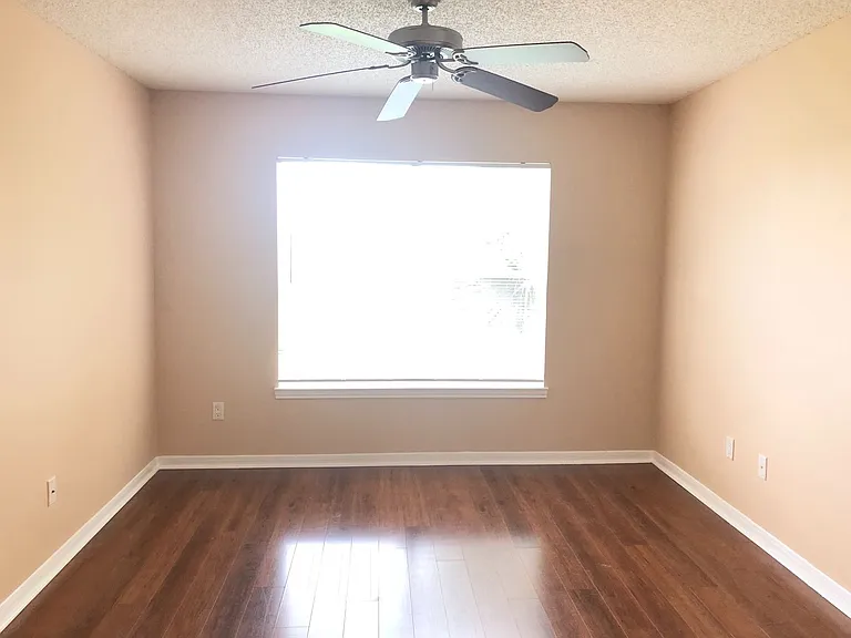 717 Secret Harbor Ln #313 — Photo 28