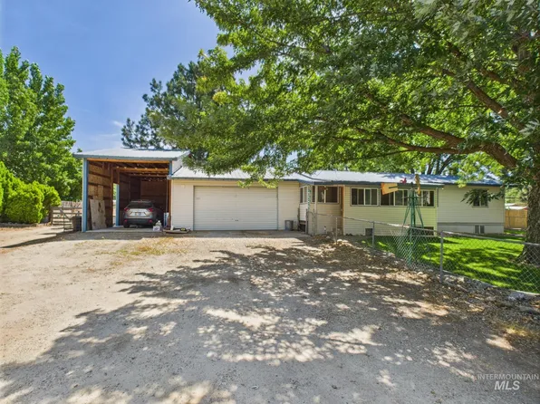 1542 W Kathy St, Emmett, ID 83617