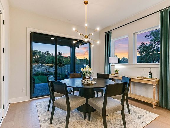 The Presidio - Dining Room