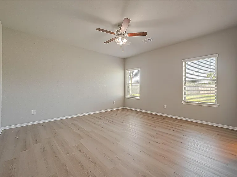 31803 Wellington Pass — Photo 31