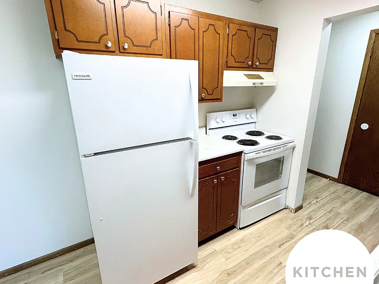 Parkview Apartments — Photo 33