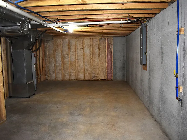 11789 Ridgeway Dr — Photo 17