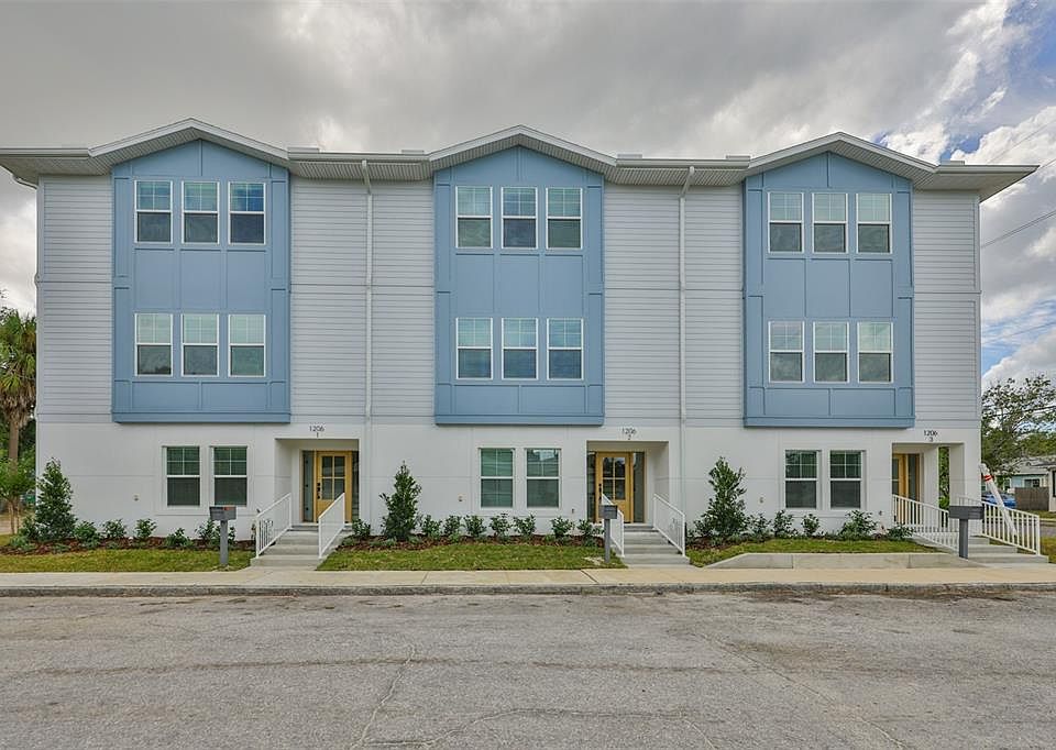 1st image of 1206 W Lemon St #2