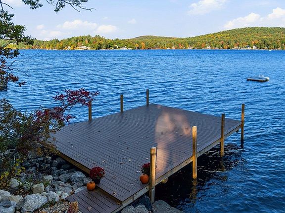 2nd image of 5 Loon Cove Road