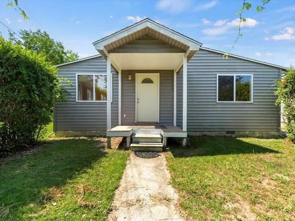 17 Cochran St, Cape May Court House, NJ 08210