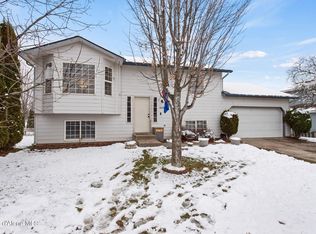 2020 N Stagecoach Dr, Post Falls, ID 83854