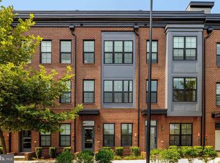 11247 Beaker St, Reston, VA 20190
