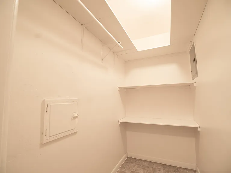 5798 S Gallup St — Photo 22