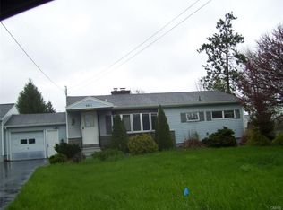 5571 Miller Rd, Brewerton, NY 13029