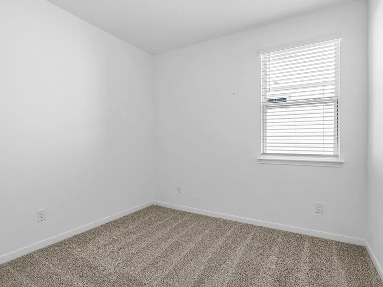 305 Brooks Ranch Dr — Photo 28