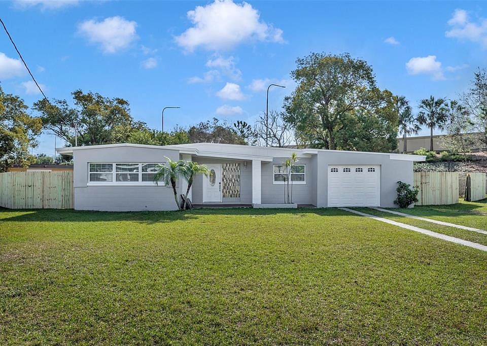1st image of 5844 Bamboo Dr