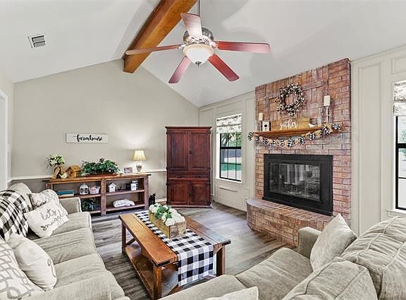 5th image of 115 Overland Dr