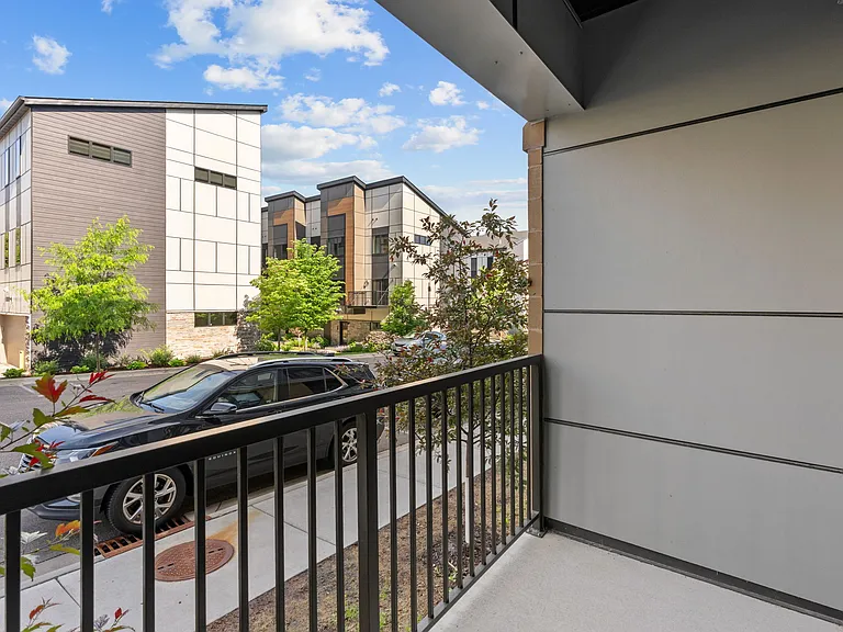 Rya Apartments — Photo 90