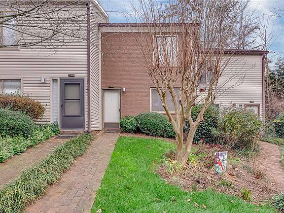 2nd image of 171 Forest View Dr