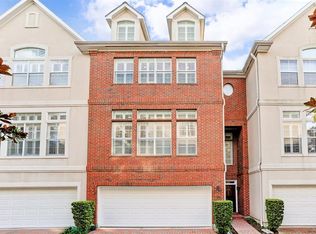 2222 Bancroft St, Houston, TX 77027