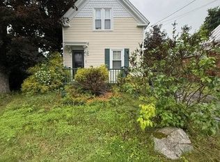 6 Pratt Ct, Skowhegan, ME 04976