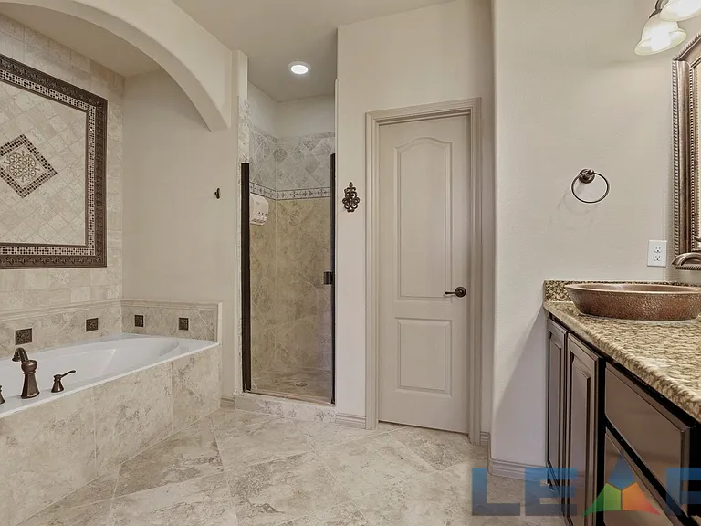 7931 Belinda Ln — Photo 20