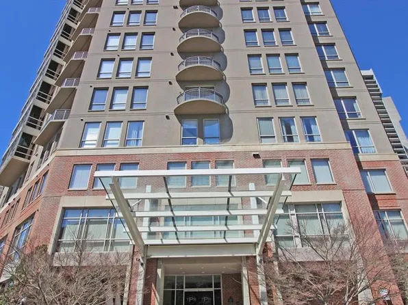 2626 Peachtree Rd NW, Atlanta, GA 30305