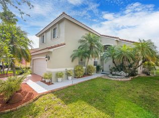 19326 SW 5th St, Pembroke Pines, FL 33029