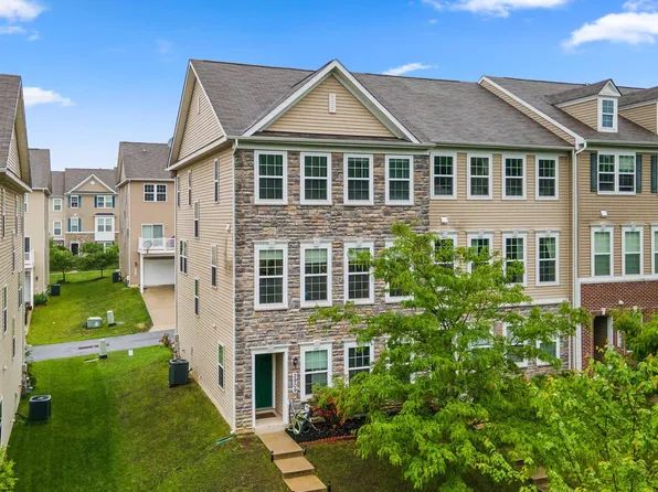 2909 Burrows Ln, Ellicott City, MD 21043