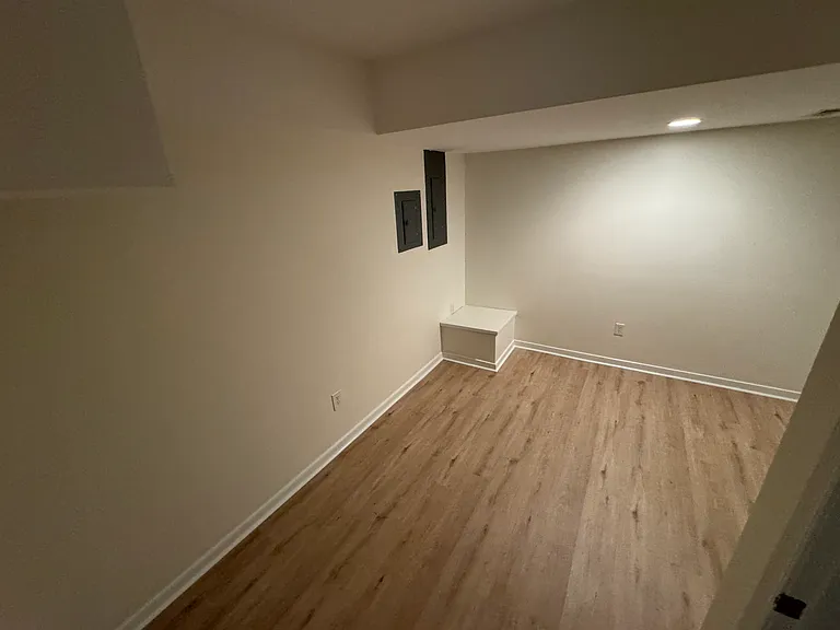 1312 Idlewood Ave #BASEMENT — Photo 6