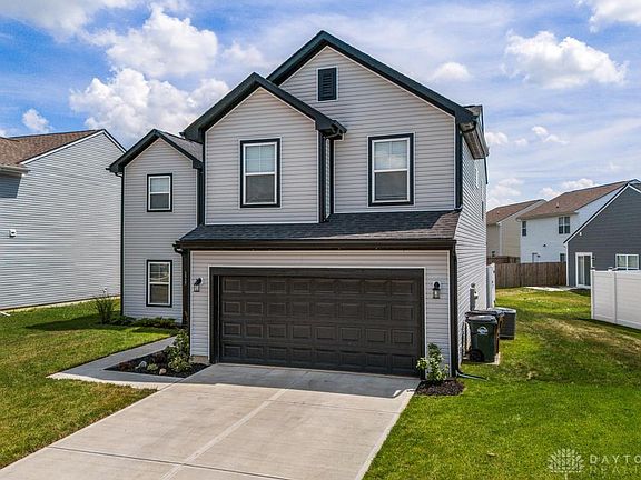 2nd image of 1517 Arrowhead Dr