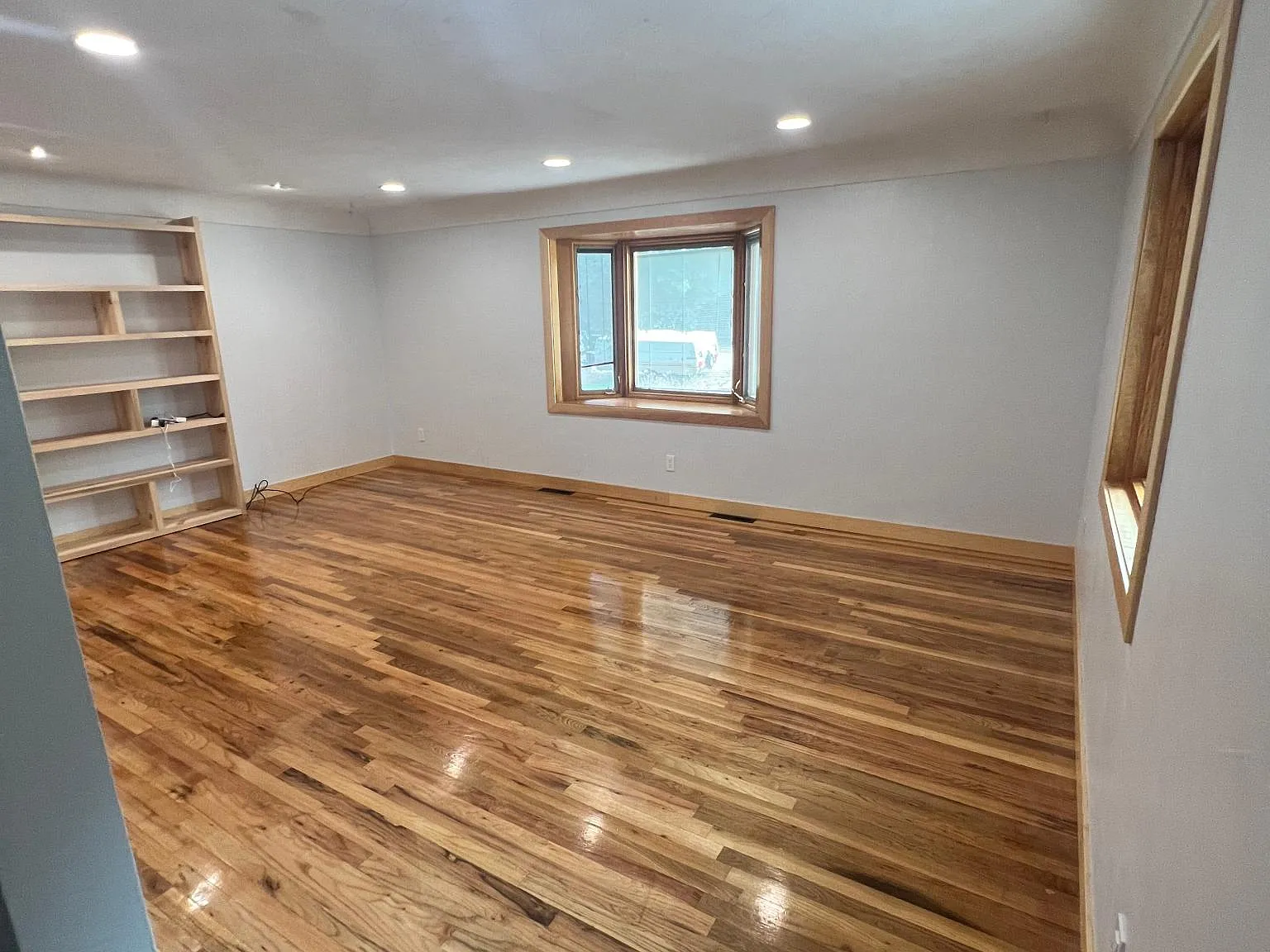 1317 S Cleveland St — Photo 3