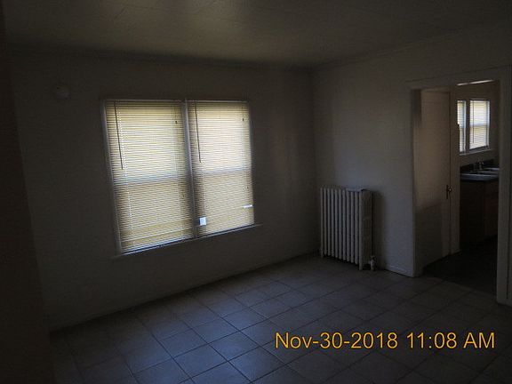 3rd image of 831 S Martin Luther King Jr Ave