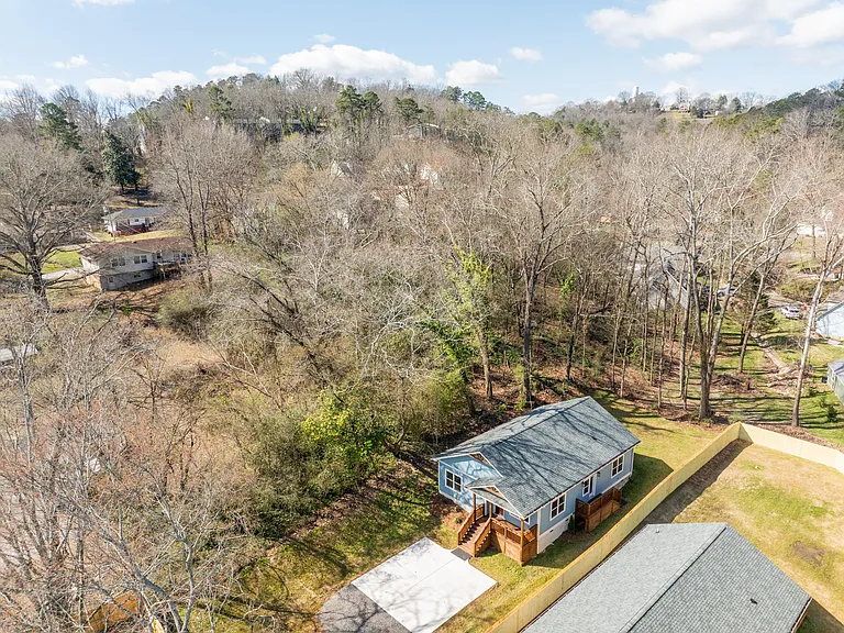 719 Donaldson Rd — Photo 17