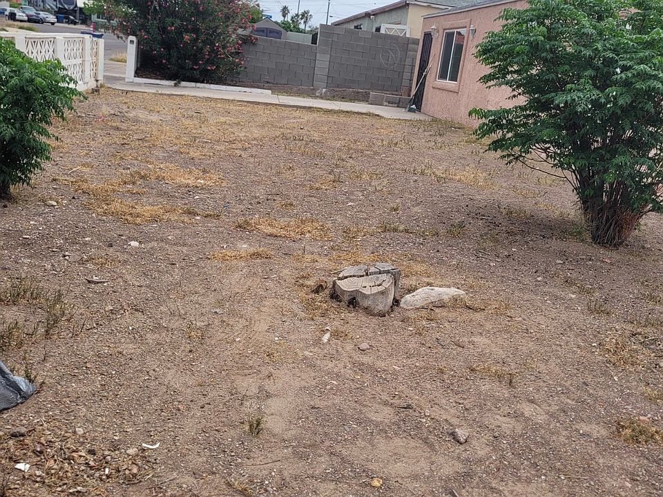 1st image of 672 Federal St