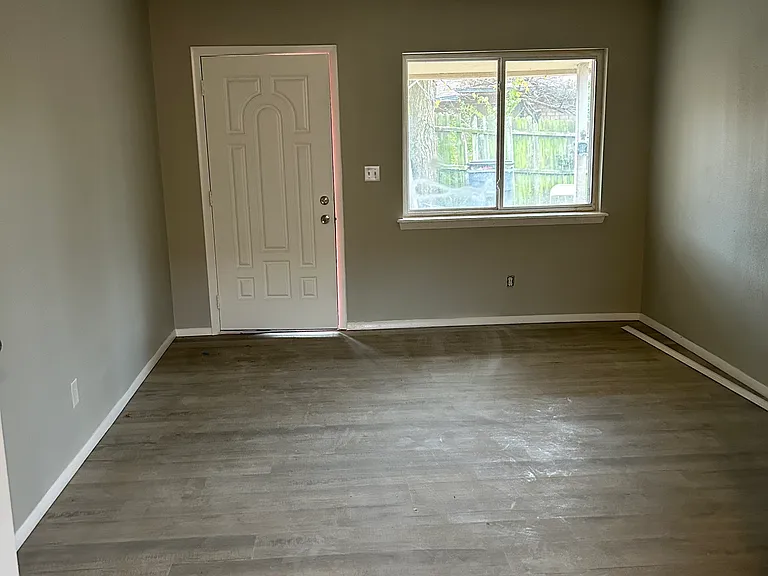 1332 S 73rd East Ave #1332 — Photo 3