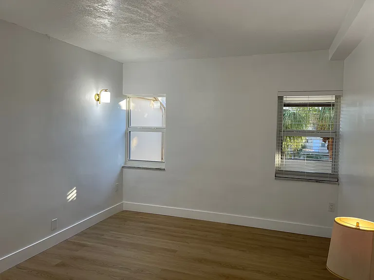 9175 SW 77th Ave #304 — Photo 19